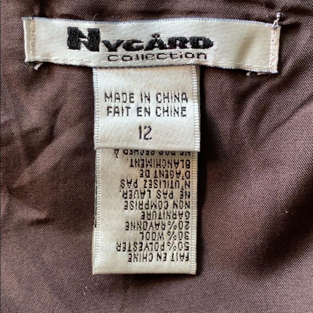 Embroidered skirt by Nygard - Picture 2 of 9